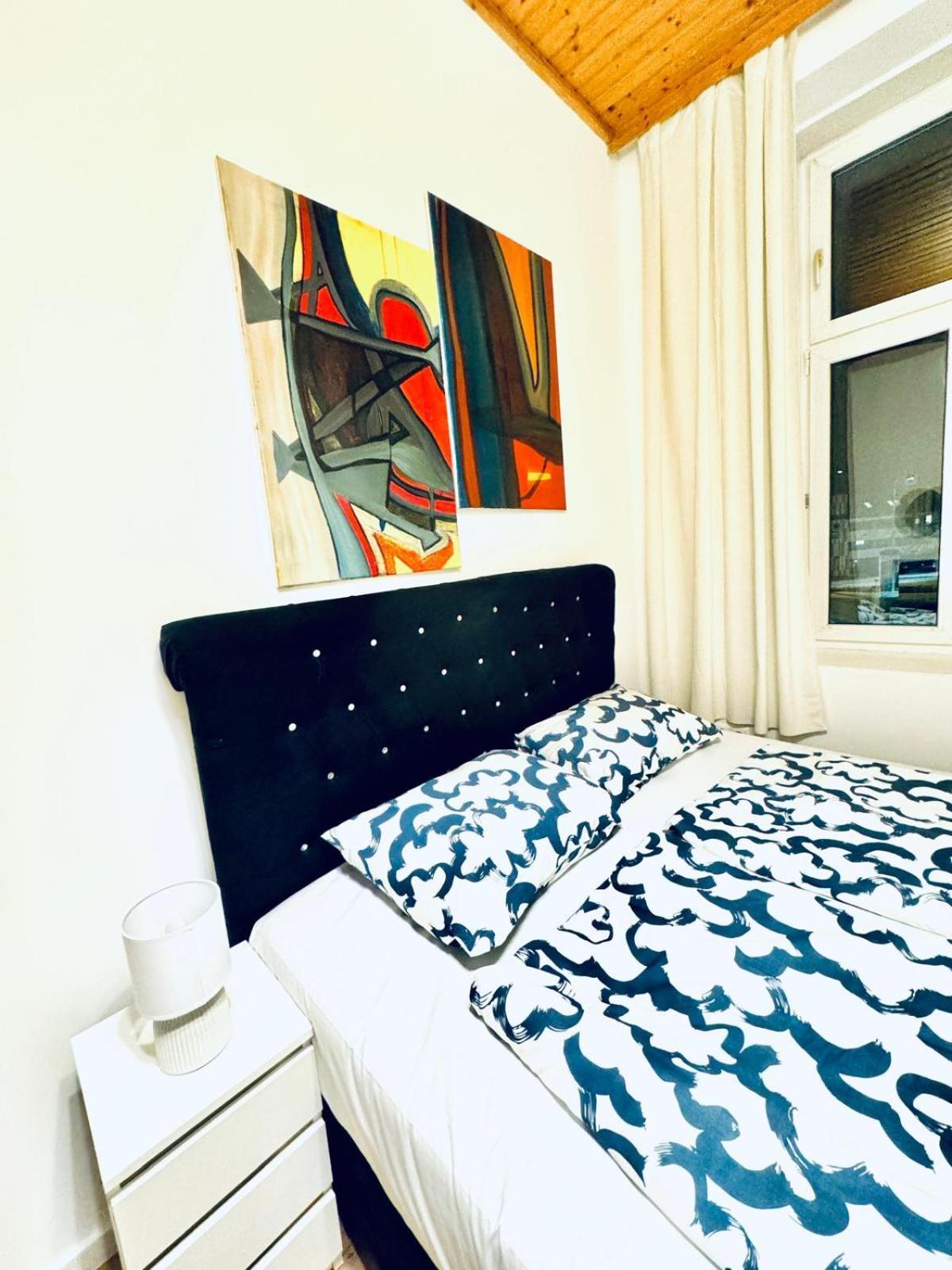 Convenient 4br Shared For 11p, 10 Min To Atzgersdorf Appartement Vienne